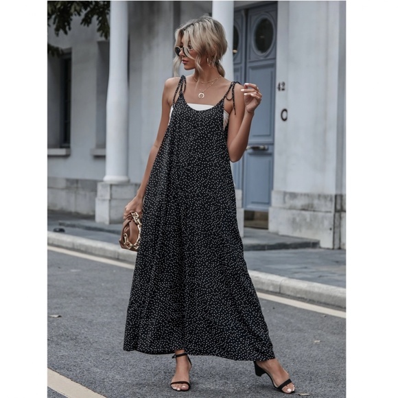 Tie Shoulder Polka Dot Black Wide Loose Fitting Jumpsuit - Picture 4 of 8